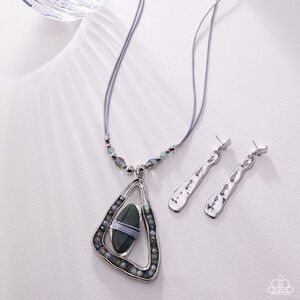 Elegant Silver and Green Necklace Set